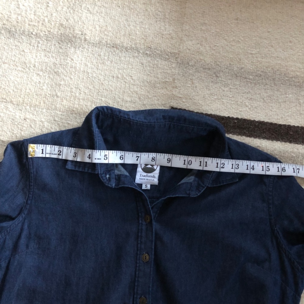 Tradlands Hatteras Pop Over Denim Shirt - Picture 10 of 14